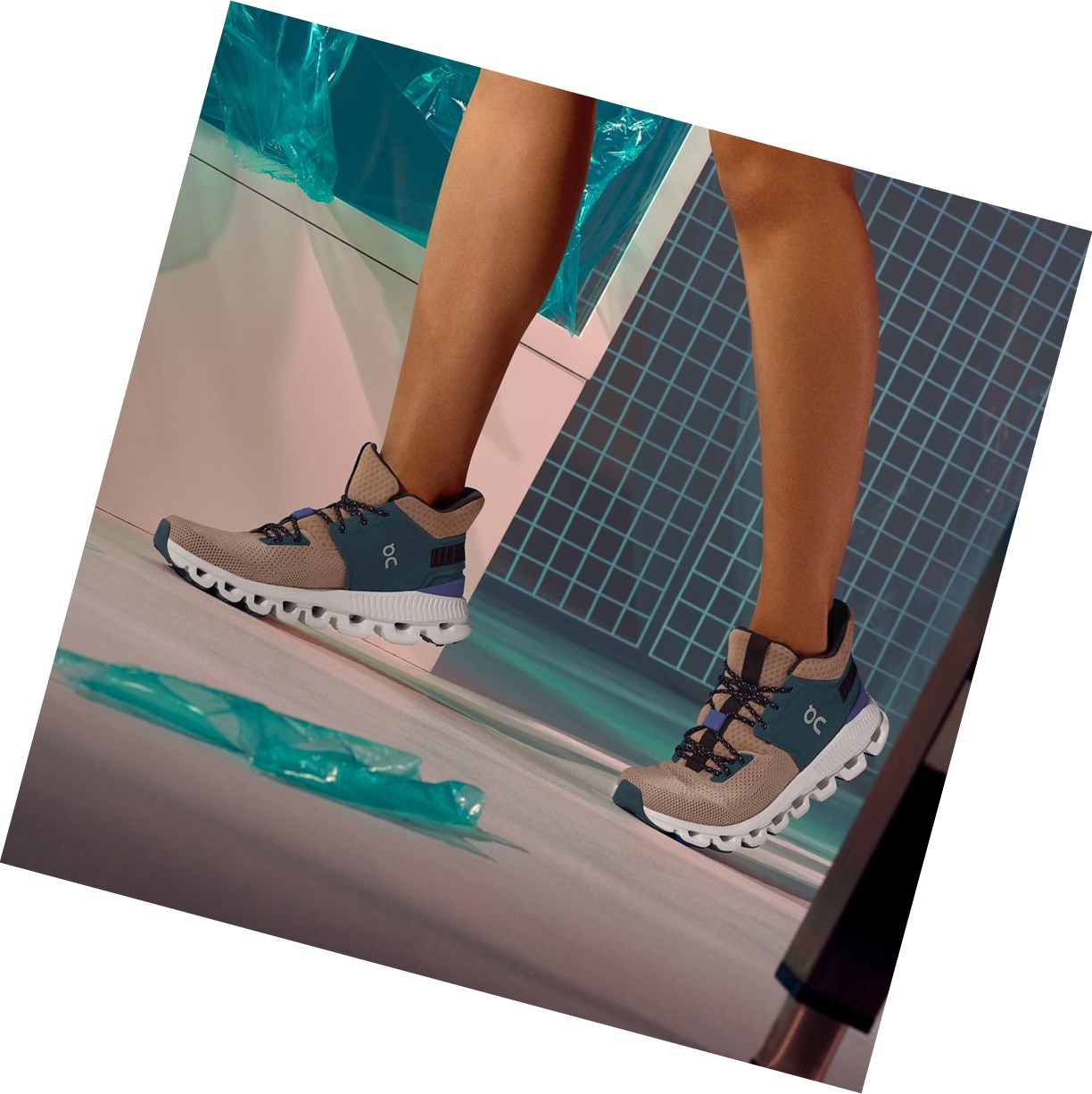 Scarpe Da Ginnastica Donna On Cloud Hi Edge Marroni Rosa | 16AEDIPMC