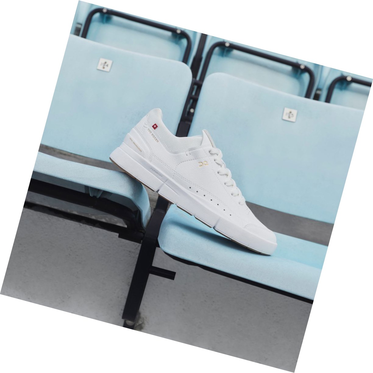 Scarpe da Tennis Uomo On THE ROGER Centre Court Bianche | 19IGCMWFY