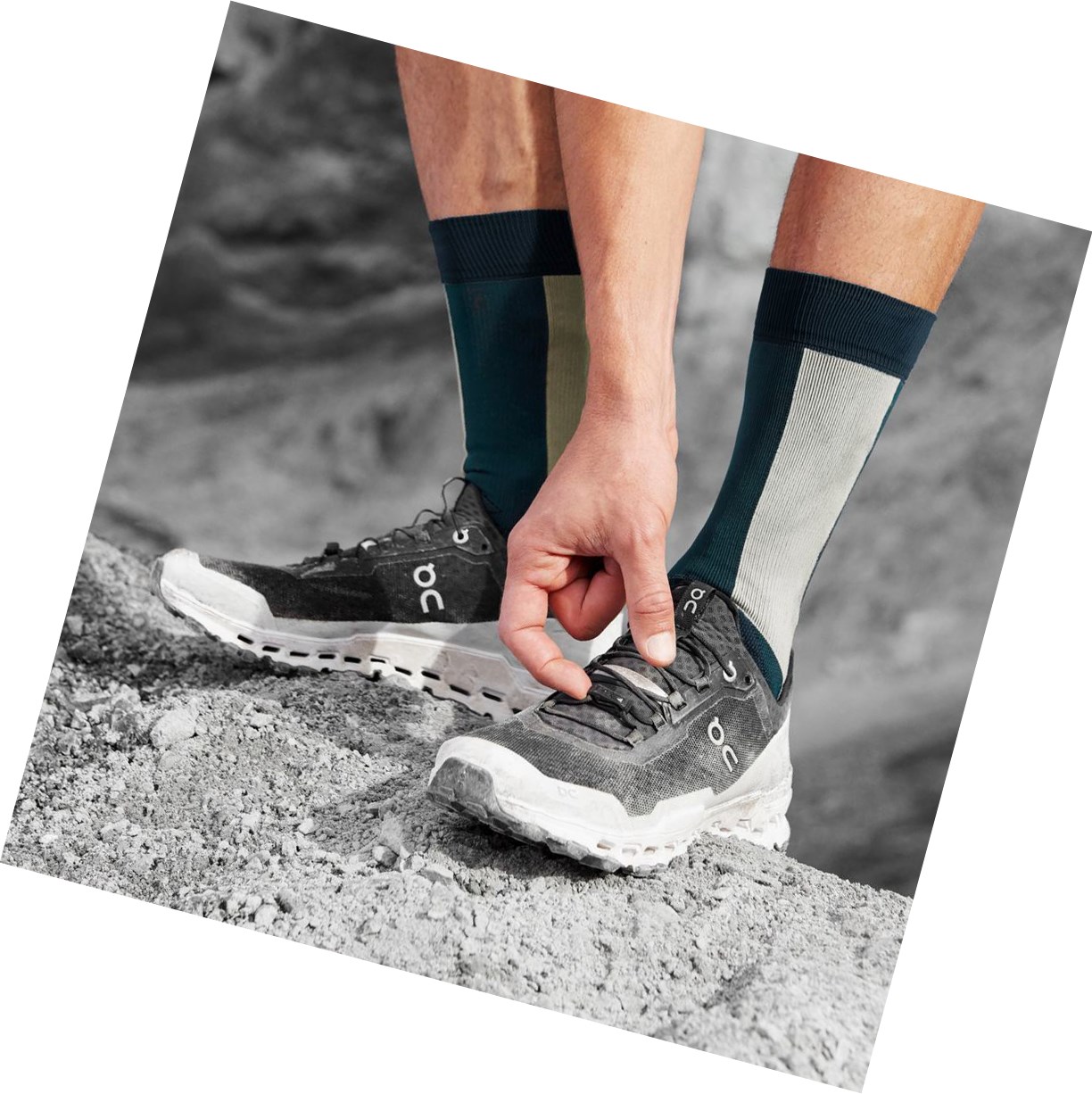 Scarpe da Trail Running Uomo On Cloudultra Nere Bianche | 25KDSWNPE